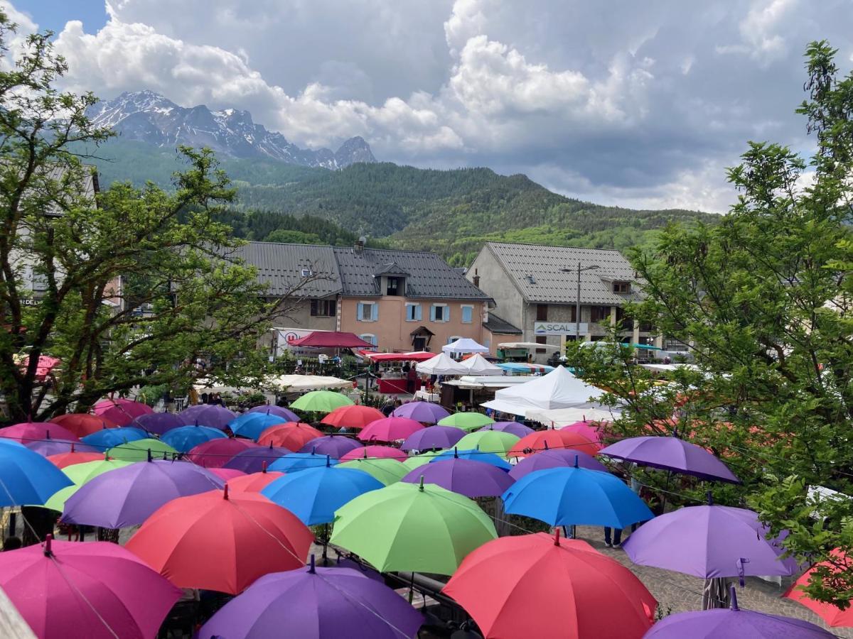Ferienwohnung Le Gaudissart 2 Barcelonnette Exterior foto